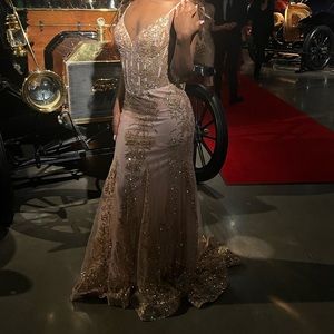 Lady black tie Lyra gown size 6